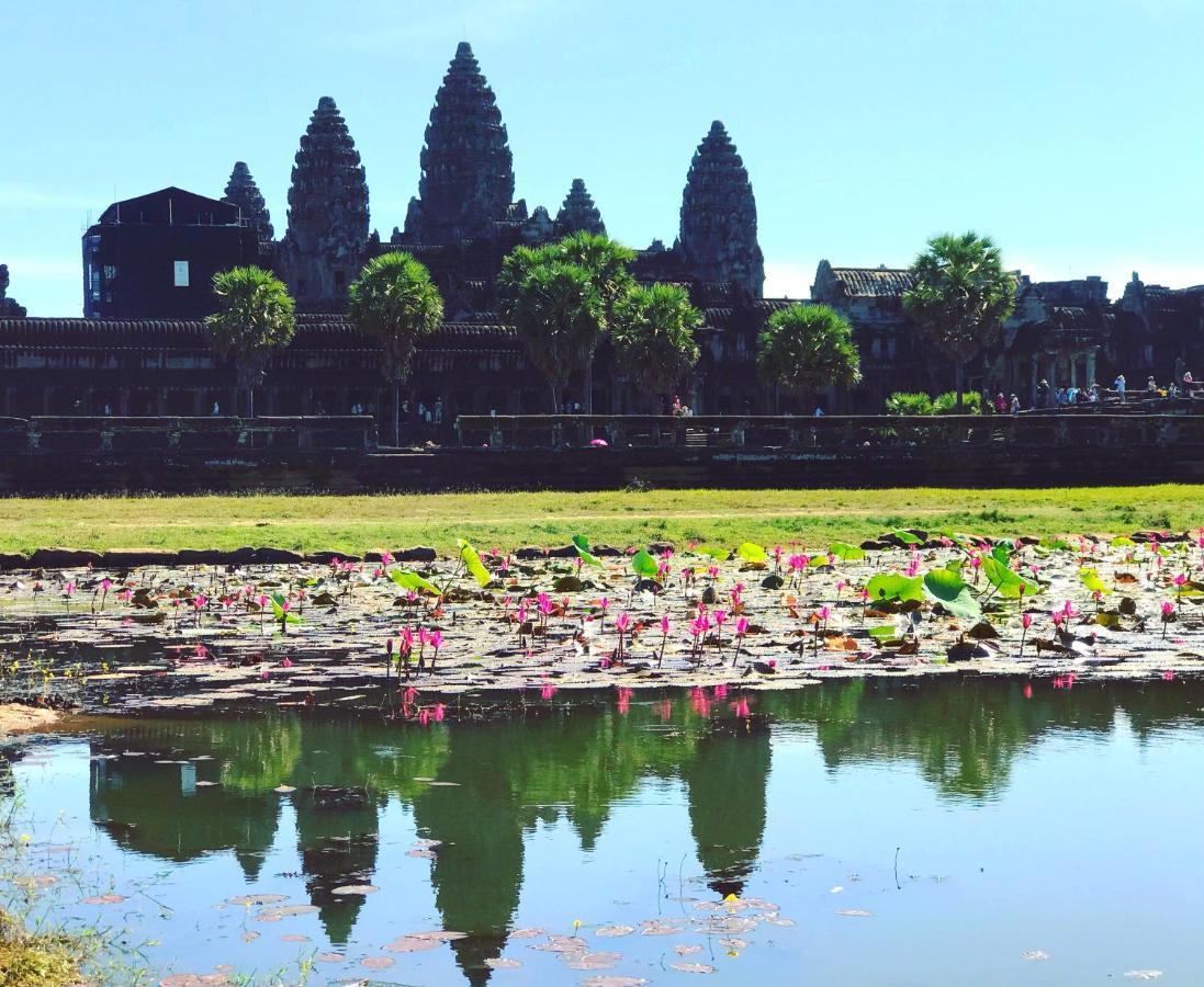 Golden Temple Residence Сиемрип Экстерьер фото Angkor Wat